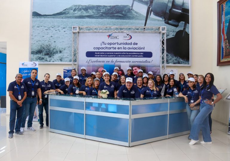 Feria de Empleos del IDAC registra más de 150 vacantes en organismos y empresas del sector aeronáutico