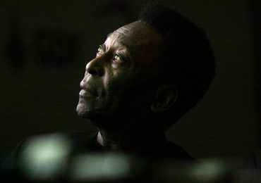 El Mundial se moviliza en apoyo a Pelé