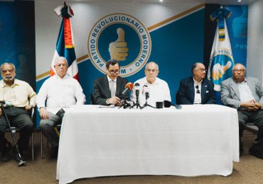 Compañeros de Abinader felicitan cumplimiento de las disposiciones migratorias consagradas en la Constitución