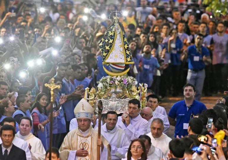 Un millón de católicos celebran primera fiesta religiosa pospandemia en Paraguay