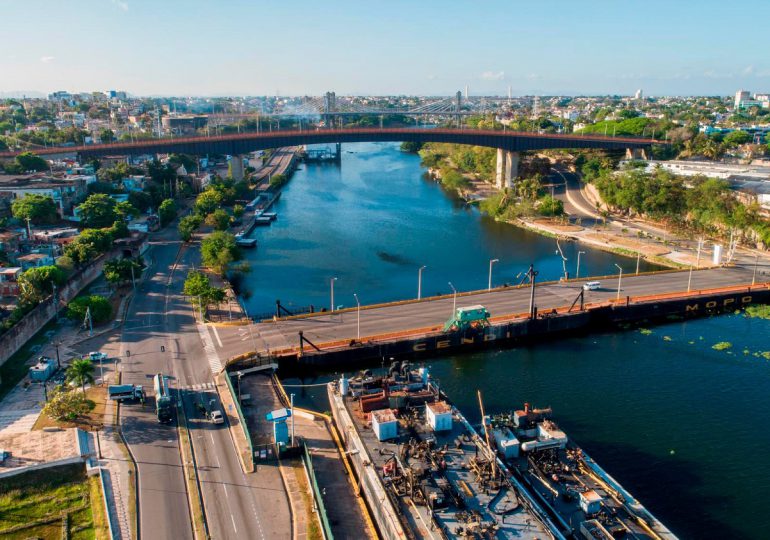 Cerrarán el Puente Flotante este jueves por una hora para permitir paso de embarcaciones