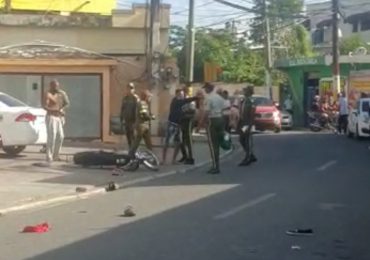 VIDEO | Reportan riña entre civiles y agentes de la Digesett en Higüey