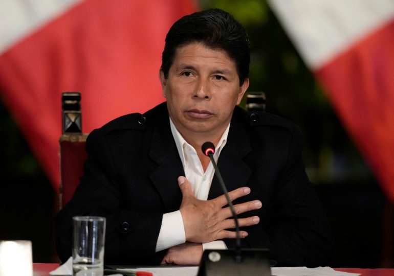 EEUU llama "expresidente" a Pedro Castillo tras destitución