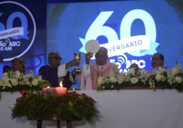 "Radio ABC" celebra  con alegría su 60 aniversario