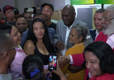 Hubieres pide al presidente Abinader indultar a 2000 privados de libertad que no pueden pagar fianza