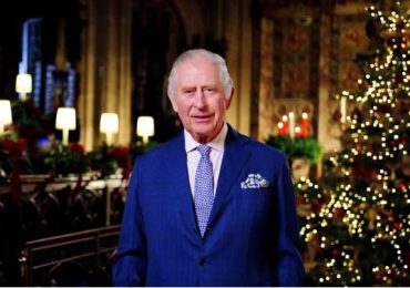 El rey Carlos III homenajeó a su madre en su primer mensaje navideño