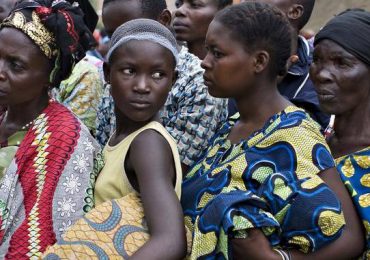 Mujeres en RD Congo son azotadas por llevar faldas cortas