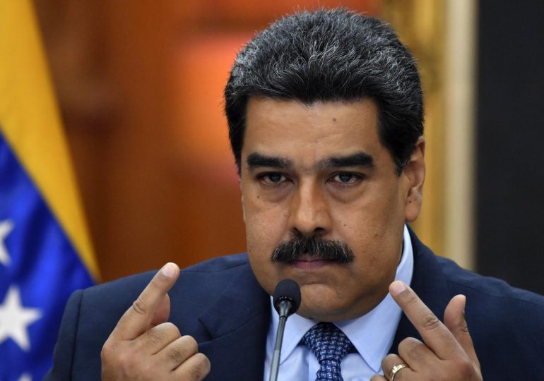 Venezuela nombra nuevo presidente en petrolera estatal y cambia canciller