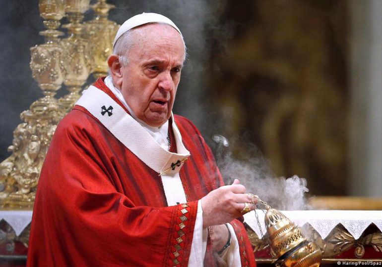 Piden al papa que sancione a sacerdote acusado de abusos sexuales en RD Congo