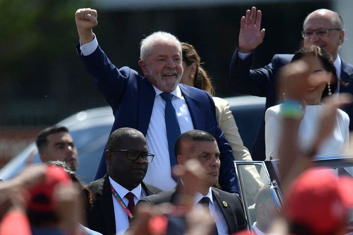 Críticas en Italia por ausencia de delegación oficial en investidura de Lula en Brasil