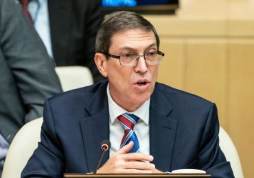 Cuba celebra que EE.UU. retome servicios consulares en La Habana