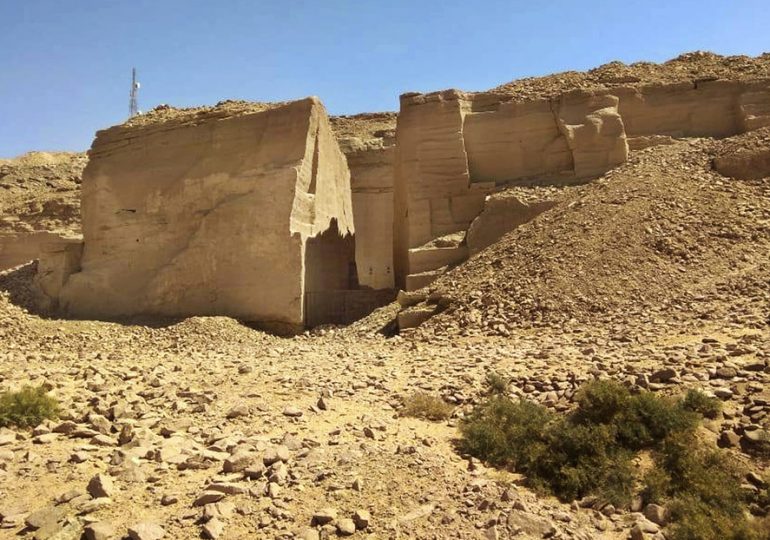 Intentan robar en Egipto una estatua de 10 toneladas del faraón Ramsés II