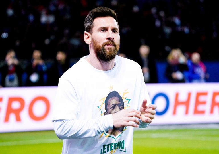 De crack a crack: El homenaje de Lionel Messi a “O Rei” Pelé