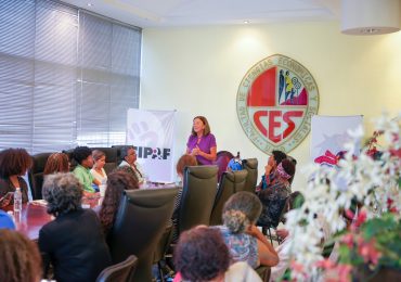 “En la región el 74% del trabajo no remunerado lo realizan las mujeres” afirmó la directora de género CEPAL