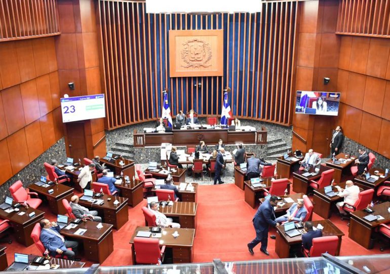Senado aprueba el Proyecto de Ley que designa con el nombre Rafael Corporán de los Santos la calle Central del Ensanche Luperón, Distrito Nacional