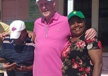 Galería | Expresidente de los Estados Unidos, Bill Clinton vacaciona en RD; visita isla Saona
