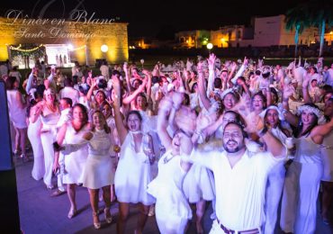 Le Diner en Blanc Santo Domingo se realizará el 18 de febrero con motivo de San Valentín   