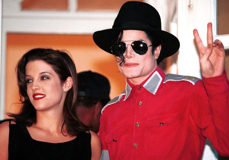 Michael Jackson y Lisa Marie Presley, las largas conversaciones telefónicas  que terminaron en boda | RC Noticias