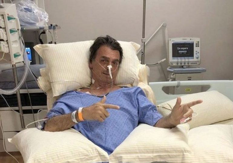 Bolsonaro internado en EEUU por dolores abdominales, según la prensa brasileña