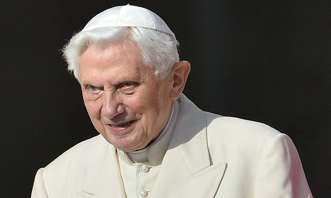 Los últimos preparativos para las exequias de Benedicto XVI