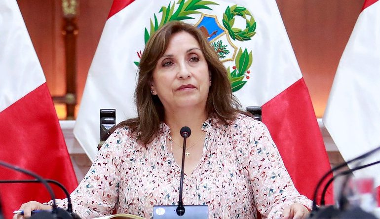 Dina Boluarte: “He dispuesto el retiro definitivo de nuestro embajador en México“