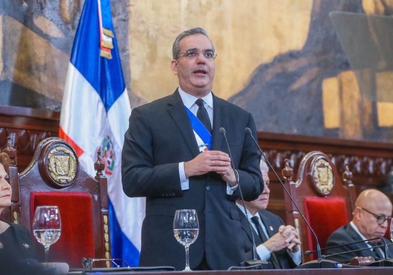 <strong>Abinader destaca logros en favor de juventud dominicana </strong>