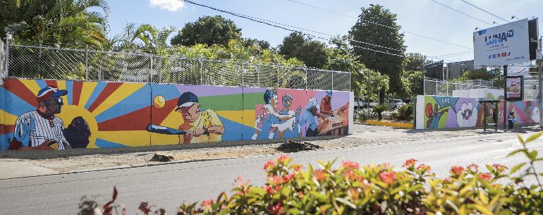 Hospicio San Vicente de Paúl presenta mural en celebración de su centenario