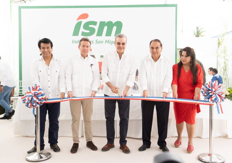 Presidente Abinader inaugura ampliación planta de producción de Industrias San Miguel en Santiago Rodríguez