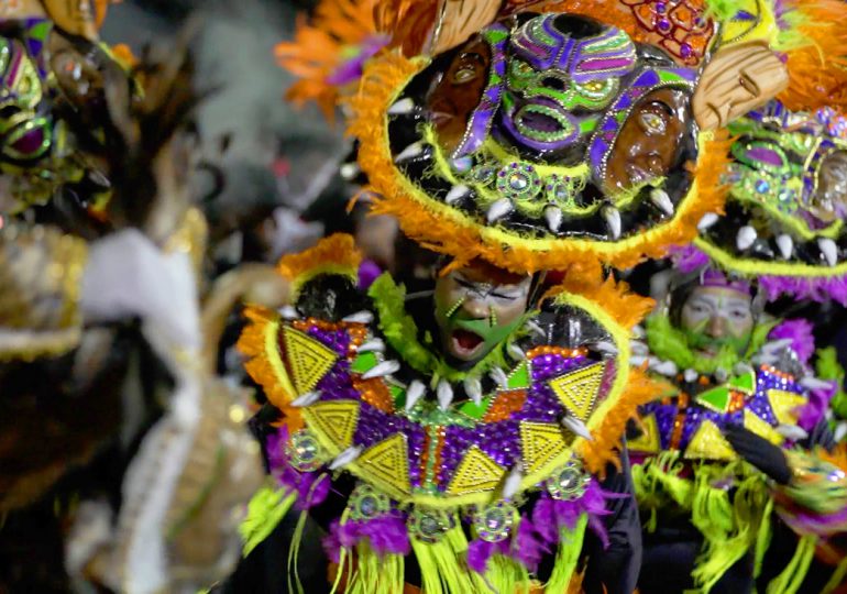 Gobierno instituye los Premios Anuales del Carnaval Dominicano