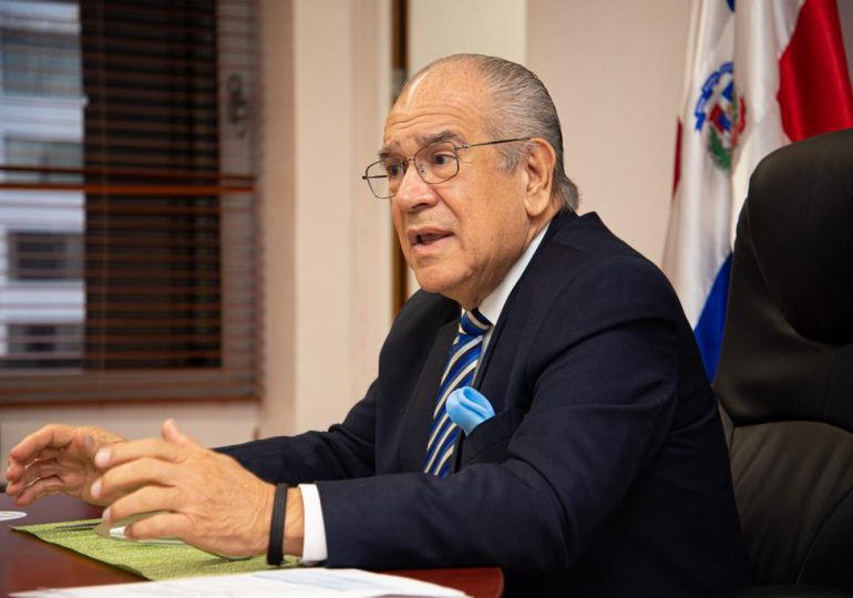 SISALRIL hace aclaración ante demandas del Colegio Médico Dominicano