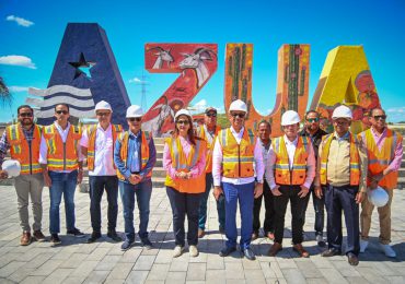 Ministro de Obras Públicas supervisa los trabajos finales de la Circunvalación de Azua