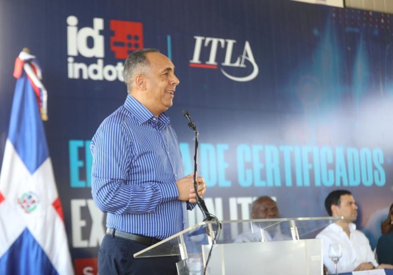 Indotel y el ITLA gradúan a 465 nuevos técnicos en San Pedro de Macorís