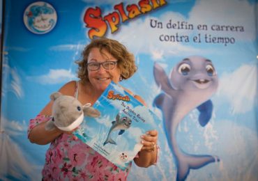 “Splash un delfín en carrera contra el tiempo”, el nuevo cuento infantil de la escritora Lise Ménard