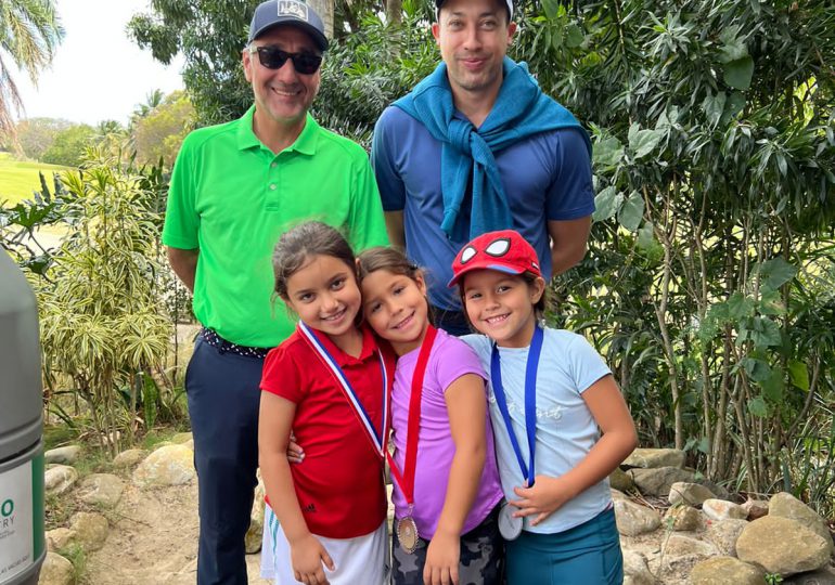 Sebastián Peña y María Aybar dominan parada Tour Juvenil de la Federación Dominicana de Golf