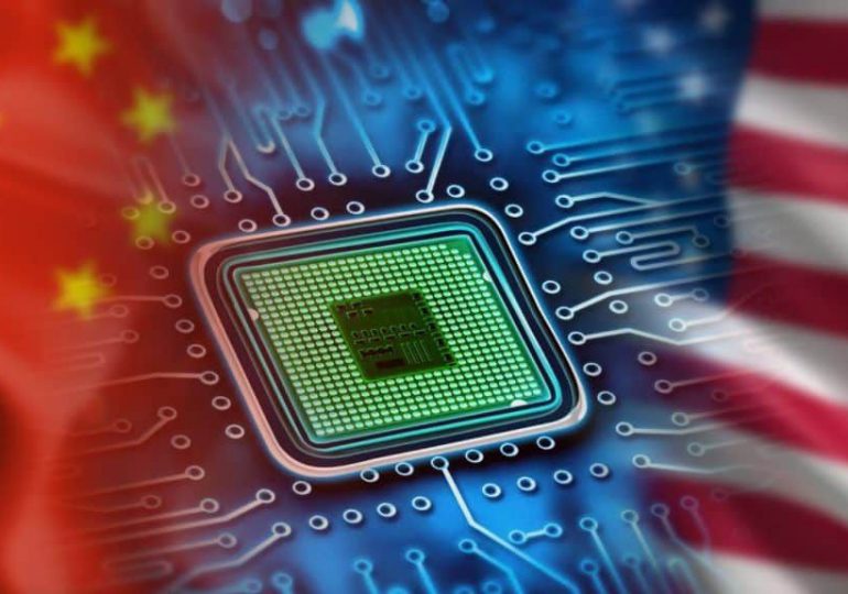 China denuncia "proteccionismo" de EEUU sobre chips electrónicos
