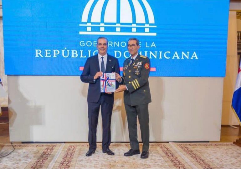 Defensa de la nación corresponde a cada dominicano