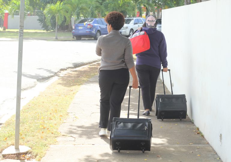Falta de trabajo y seguridad, razones por las que jóvenes dominicanos emigran