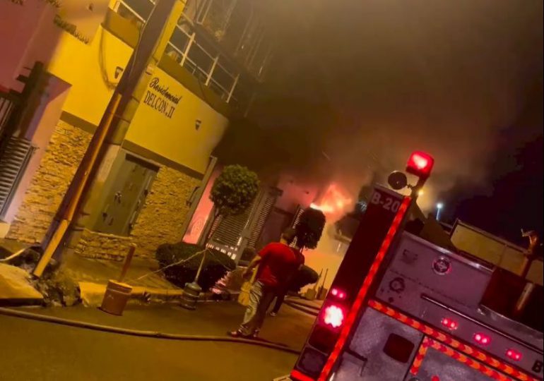 VIDEO | Se produjo incendio en edificio de la hermana de Albert Mena