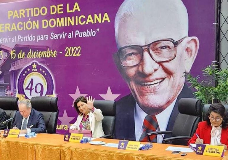 Margarita Cedeño asiste a reunión de Comité Político del PLD