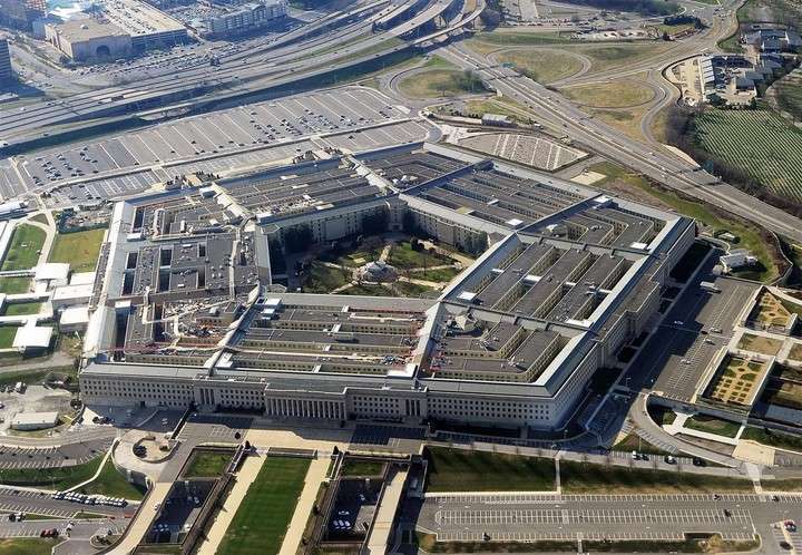 El Pentágono rastrea un globo espía chino sobre EEUU