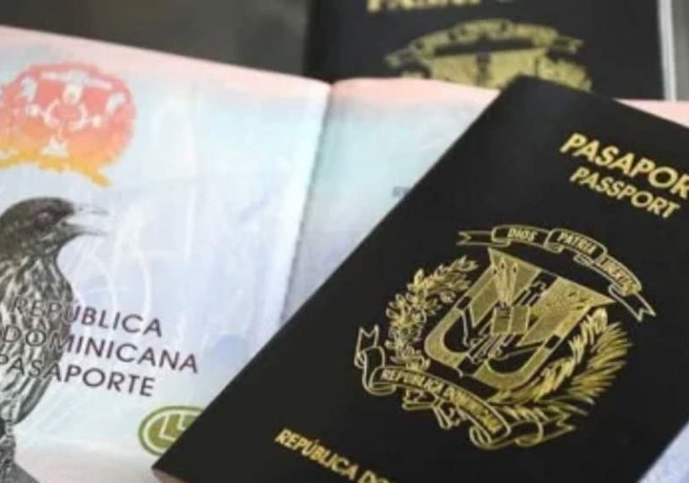 Pasaporte espera que en abril lleguen más de 400 mil libretas