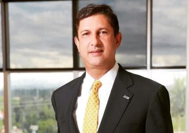 Manuel Estrella lamenta que por falta de estadios el Clásico Mundial de Béisbol no se haga en RD