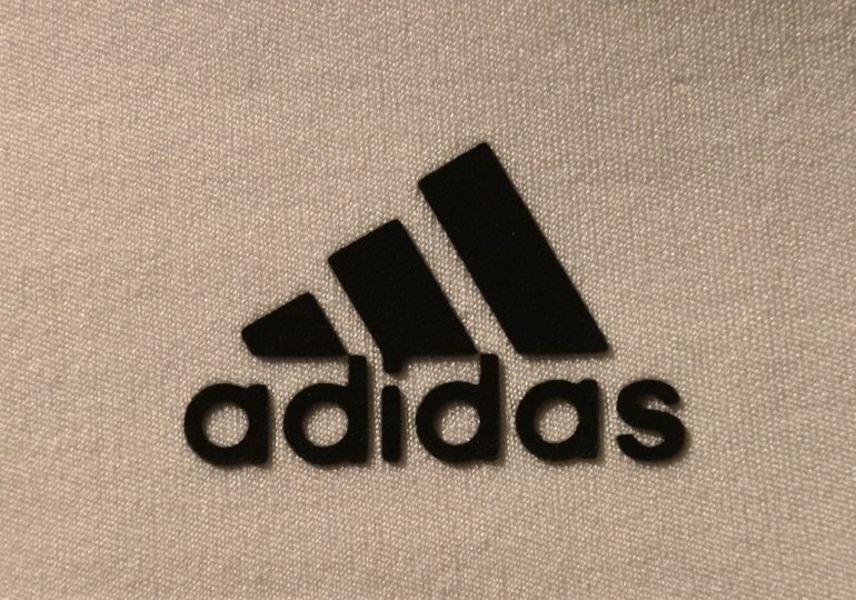 El beneficio de Adidas cae un 83% en 2022 tras romper con Kanye West