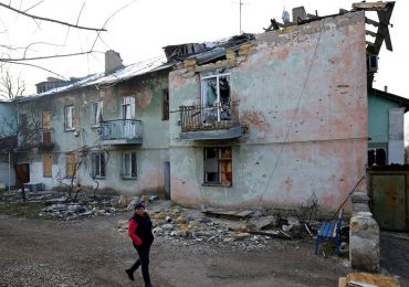 Ciudad ucraniana de Bajmut podría caer en manos rusas "en los próximos días"