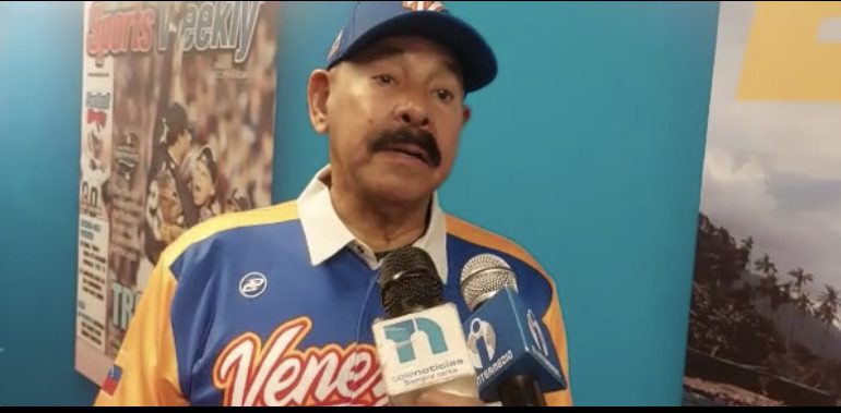 VIDEO | Óscar de León a los dominicanos "los quiero hasta la tambora"