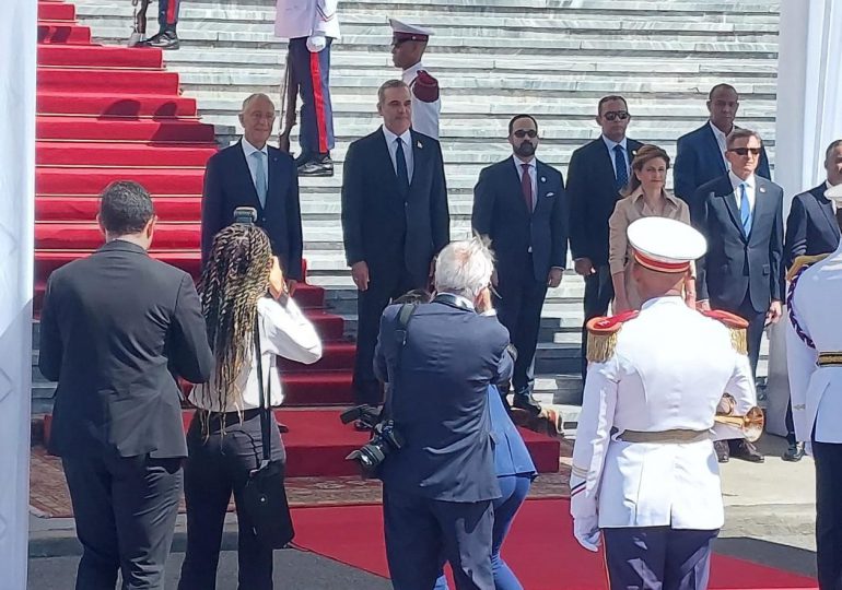 Video| Abinader se reúne con presidente de Portugal