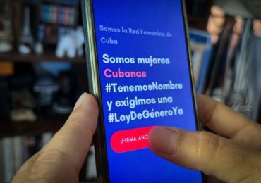 Sin permiso para marchar el 8 de marzo, activistas cubanas se movilizan en redes
