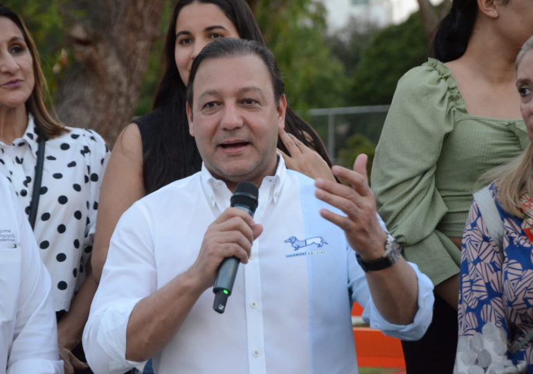 Alcalde Abel Martínez inauguró un nuevo parque en Monte Verde