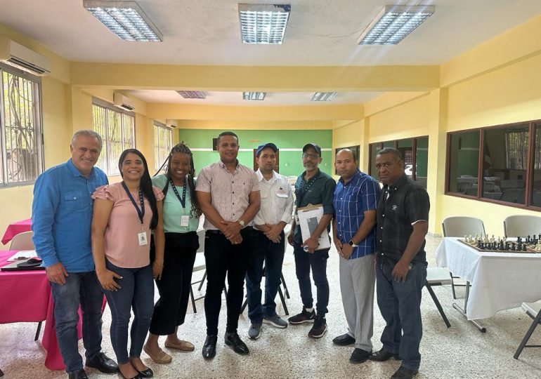 Gobierno construirá segundo nivel al local de la Federación Dominicana de Ajedrez