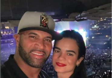 ¡Habrá boda! Albert Pujols y Nicole Fernandez se casarán